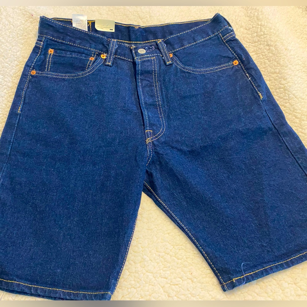 Levy’s bermuda jean, brand new w/tag.